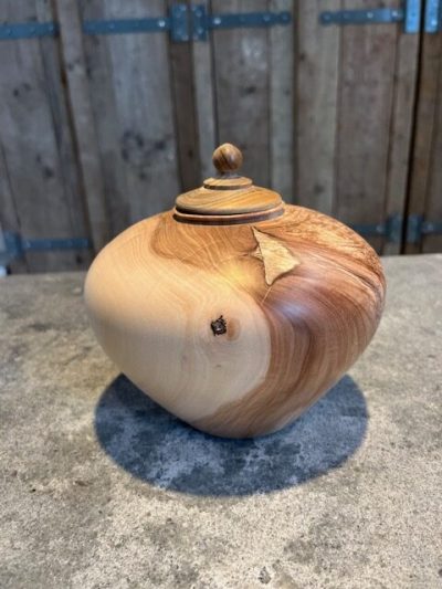 natuur urn appel hout