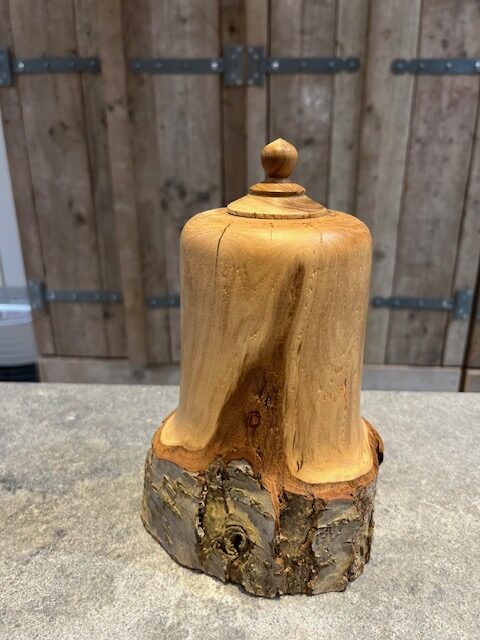 houten natuur urn abrikoos met bast